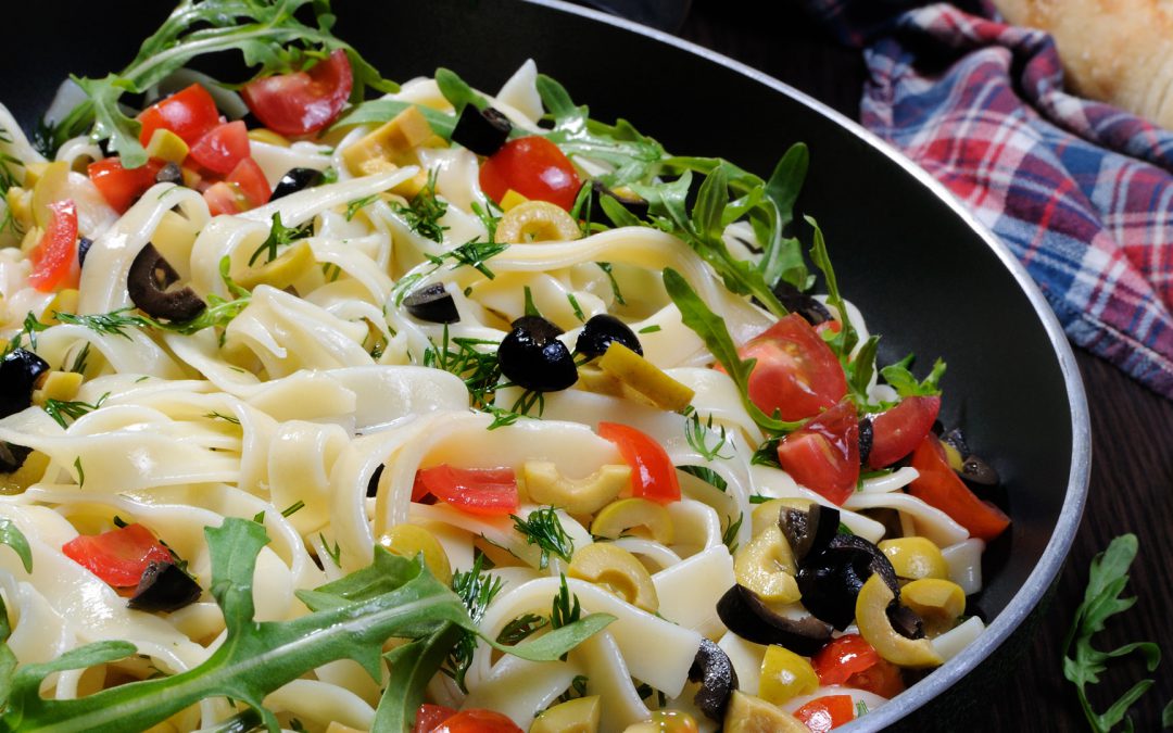 Salada com Azeitona e Rúcula