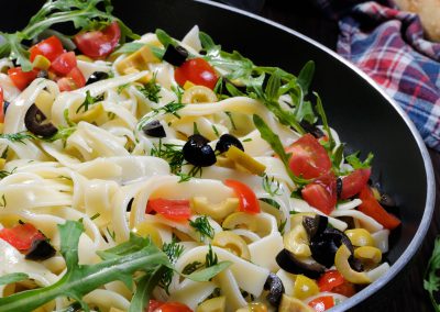 Salada com Azeitona e Rúcula