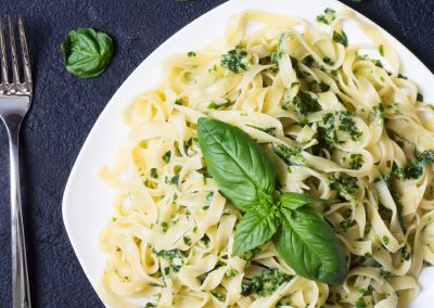 Talharim Cremoso com Espinafre e Cogumelo