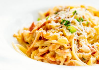 à Carbonara feito em uma só panela