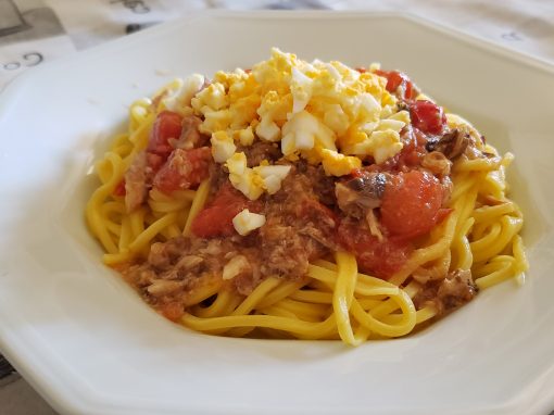 Receita de macarronada: talharim gratinado com gorgonzola e