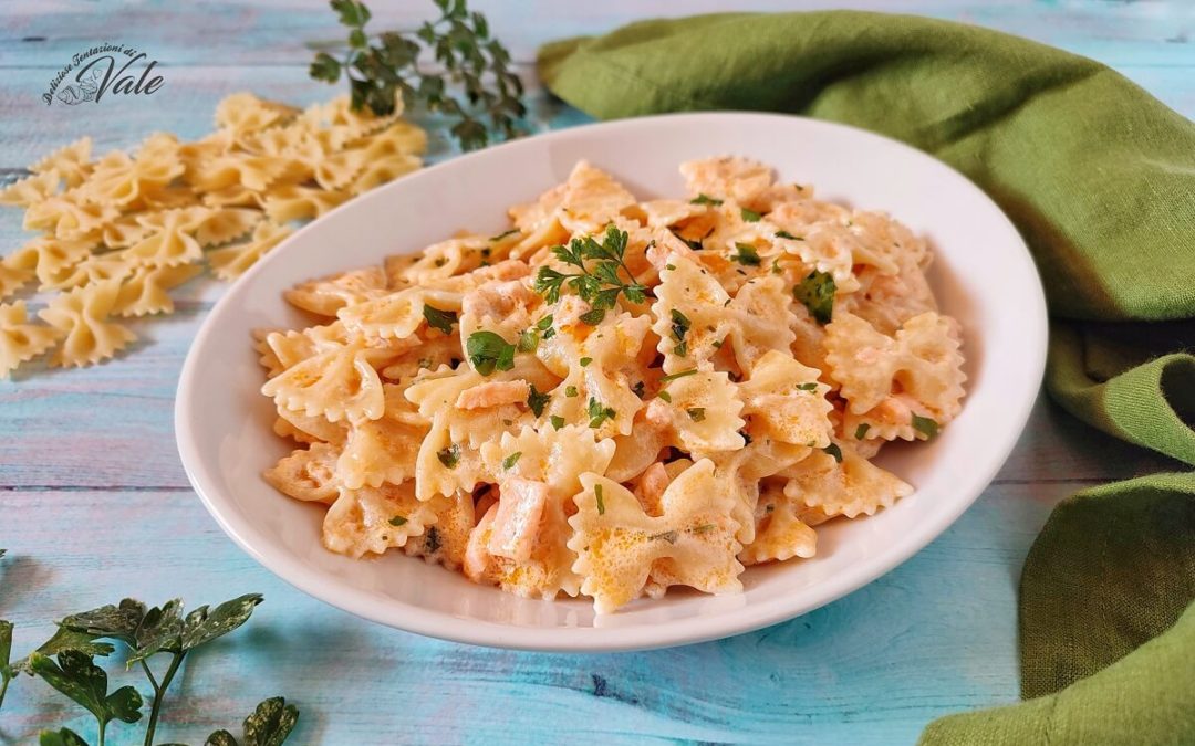 Gravata ao molho de Salmão Defumado