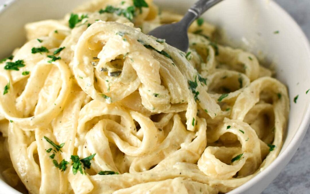 Talharim ao Molho de Cream Cheese