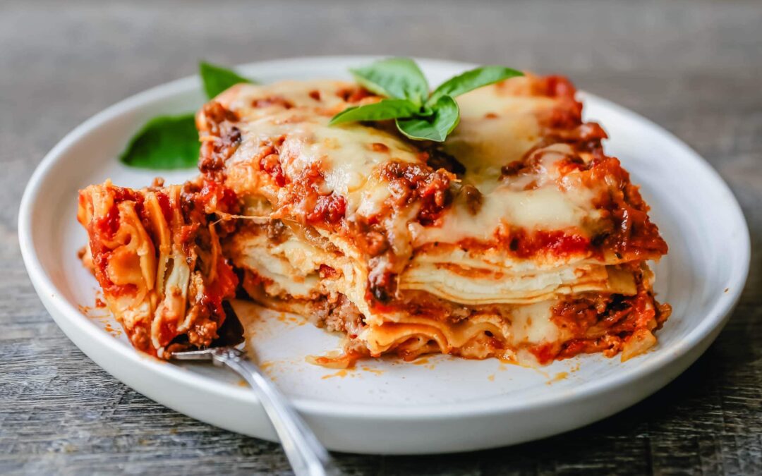 Lasanha Bolonhesa com Mussarela e Ricota