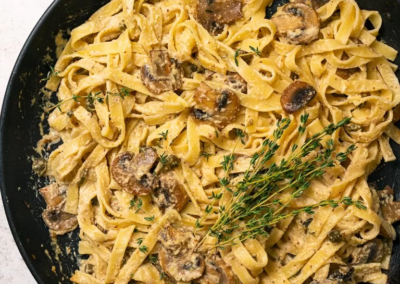 Talharim com Molho de Mostarda e Cogumelos