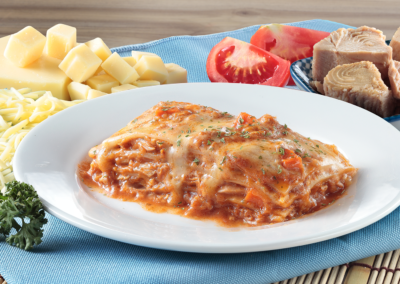 Lasanha de Atum com Molho Vermelho