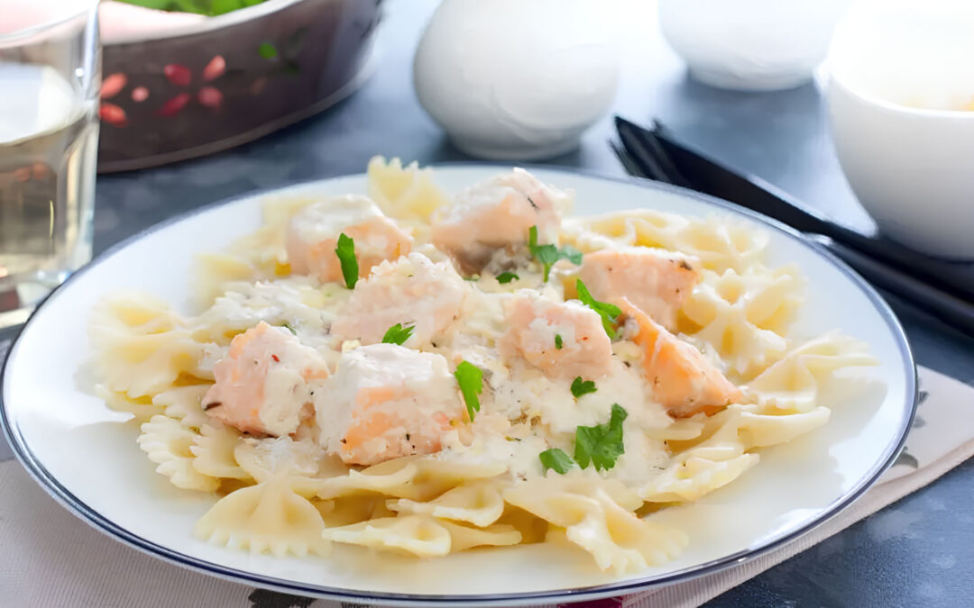 Macarrao Gravata com Salmão Defumado