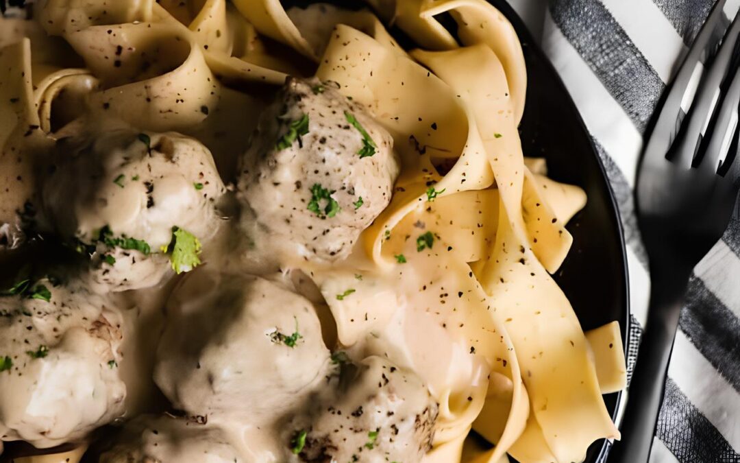 Pappardelle com Almôndegas