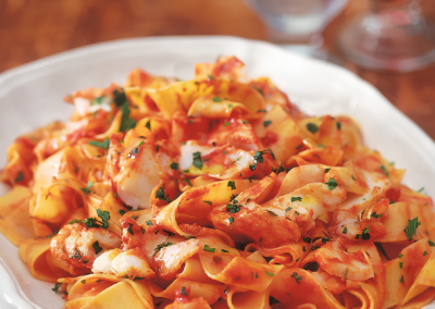 Pappardelle De com Molho de Bacalhau