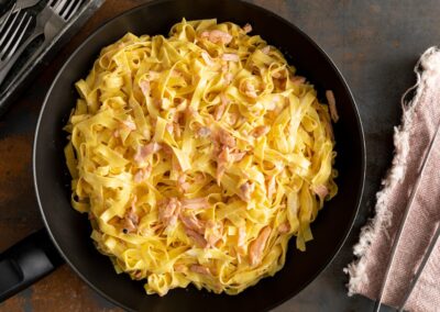 Talharim com Crispy de Mortadela